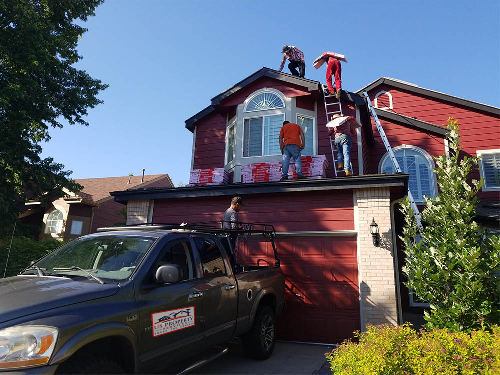 hand-roofing-2